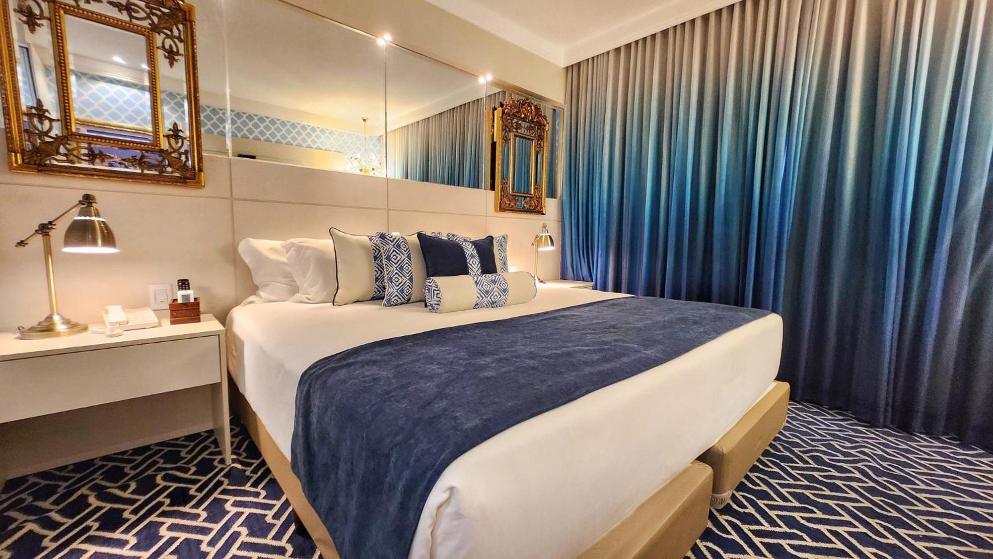 Golden Lis Hotel Boutique 戈亚尼亚 外观 照片 A bedroom at the hotel