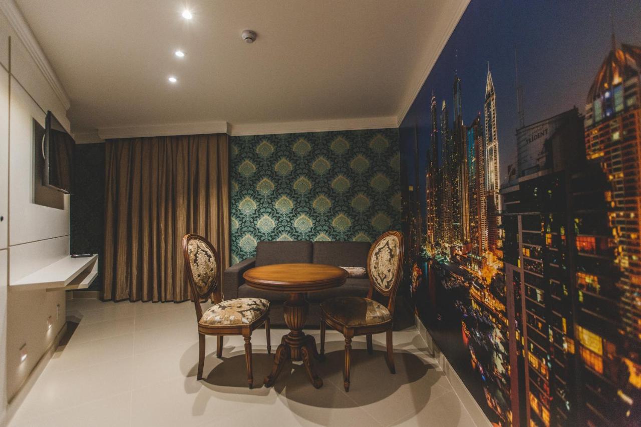 Golden Lis Hotel Boutique 戈亚尼亚 外观 照片 A typical apartment at the complex